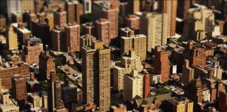 Kim jest pośrednik w obrocie nieruchomościami?