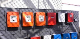 Jak falownik steruje silnikiem?