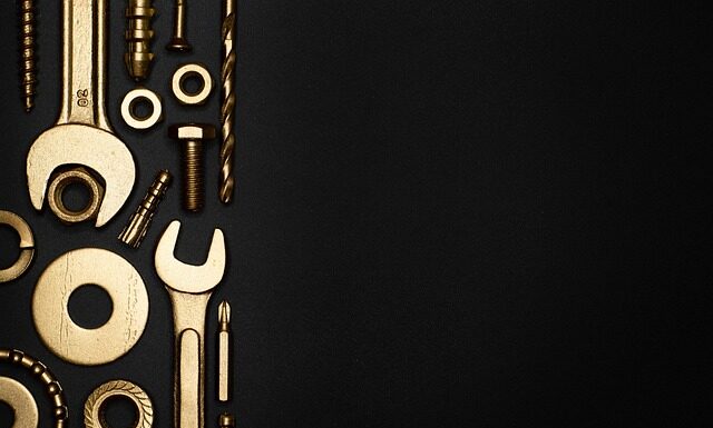 Jak przywrócić blask stali nierdzewnej?