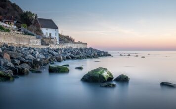 Jak podłączyć telefon do telewizora przez Bluetooth?
