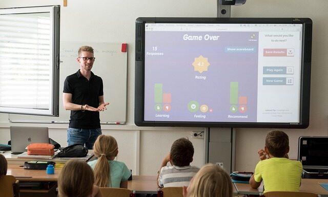 Od jakiej kwoty jest smart za darmo 2023?