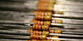 Jak i gdzie zarejestrować skuter wodny?