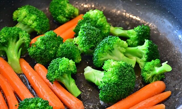 Czy porysowana patelnia jest szkodliwa?