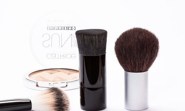 Czym wyczyścić mate z prysznica?