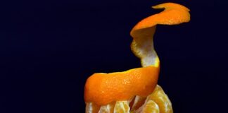 Jak zdjąć podszybie BMW e60?