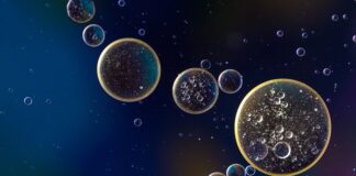 Jak usunąć stare plamy z oleju silnikowego?