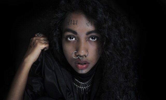 Czym wyłożyć szafki w kuchni?