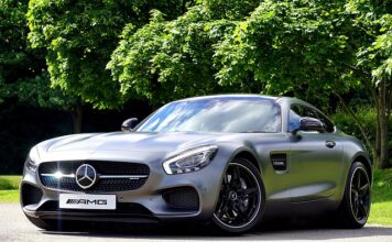 Ile pali Mercedes B Klasa 1.7 benzyna?